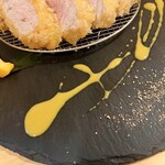 とんかつ そら - 和がらしソースがアクセント