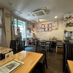 Ailnoir - 店内