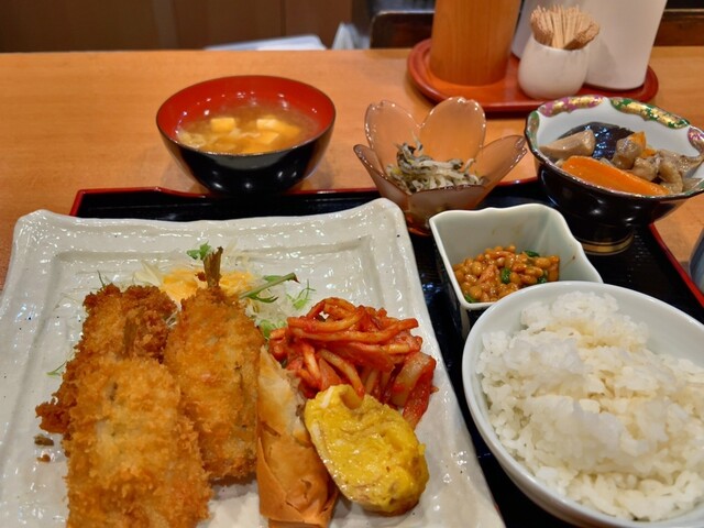 秋田・山王の居酒屋 風遊庵 &ndash; 本格和食と豊富なお酒でくつろぎのひととき