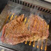焼肉一頭両騨 町田本店 - 