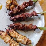 籠乃鳥 - 料理写真:焼鳥(もも、レバー、なんこつ)