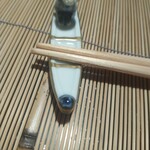 いも膳 - 船頭さんが乗った舟の箸置き、可愛いい〜❤