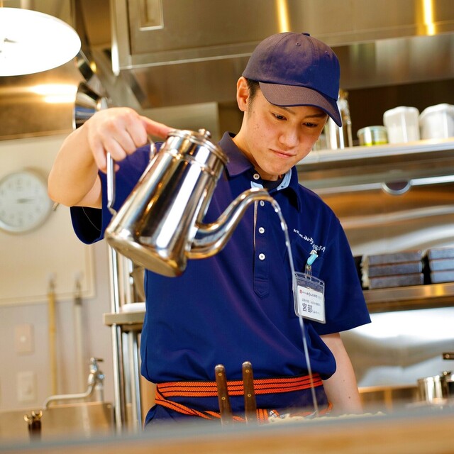 お好み焼みっちゃん総本店 おりづるタワー店のご予約 - 原爆ドーム前
