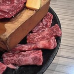 焼肉家けんちゃん - 和牛贅沢盛の和牛上ロース
