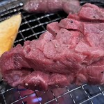 焼肉家けんちゃん - 厚切り牛生トロタンステーキ1280円
