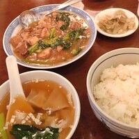 三和楼 - 素敵なラインナップ