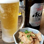 麺Builder's あり蔵 - 中瓶ビール＆お通しのチャーシュー