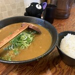 得正 - パパさんのカレーうどん並とごはん。