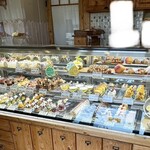 アン グラン メルシー - ショーケース