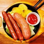 あさかのビストロBocO - 2種のソーセージの盛り合わせ（890円）