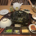 鰻 炭焼 ひつまぶし 美濃金 神田本店 - 