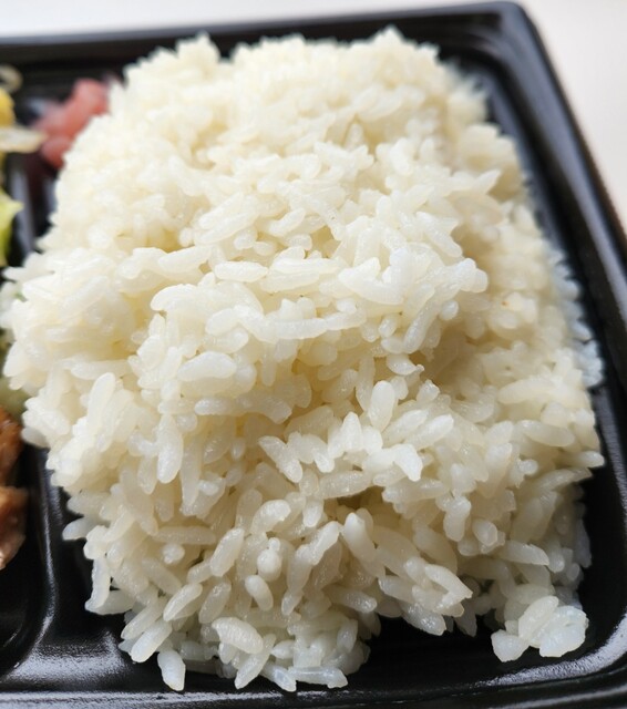 LAWSON 玉川中店（ローソン） - 泉郷（コンビニ・スーパー）の写真