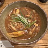 自家製粉石臼挽きうどん 青空blue 本店 - 自家製スパイスのカレーうどん