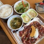 焼肉 平和園 太平店 - 