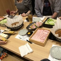 豚しゃぶ せいろ蒸し 豚匠 なんば邸 - 