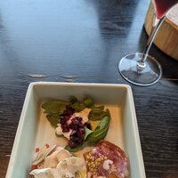 800°DEGREES ARTISAN PIZZERIA - 