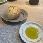 MOLINO - フォカッチャとオリーブの木の美味しいこと❣️