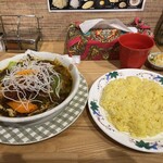 マジックスパイス - ラムサガリカレー　フィッシュフライトッピング
      ソトアヤム
      虚空100