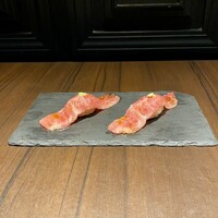 焼肉 じゅん - 小形牧場牛の肉寿司