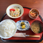 和食処 一歩芽 - 大エビフライ定食のお盆