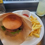 Public House The AXTELL - 