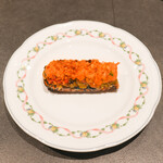 三和 - バフンウニとトラナスにサマーポルチーニのソテーのブルスケッタ