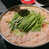 博多もつ鍋 やま中 赤坂店 - ザ・モツ鍋