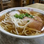 柳川 - 麺がパンパンに入っている