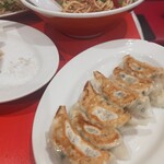 台湾料理 味仙 大阪駅前第2ビル地下1階店 - 