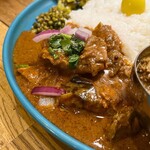 ハルダモンカレー - A + B + C  1800円
                                C.トマトフィッシュカレー