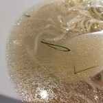 麺家 たけ田 - スープの感じ