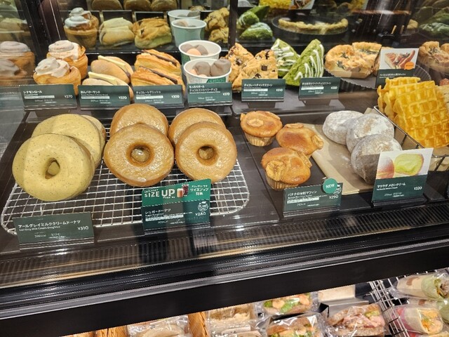 スターバックスコーヒー TSUTAYA BOOKSTORE 弘前ヒロロ店（STARBUCKS COFFEE） - 弘前（カフェ）の写真