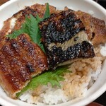 うなぎ家 しば福や - 2024.06. 皮側の焼き加減