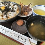 ドライブイン よしだ - 