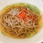 まるみ - サービス定食のそば