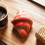 CROISSANT TIMES - 