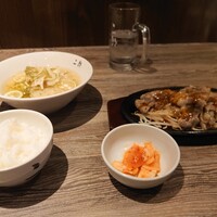 焼肉&手打ち冷麺 二郎 KANAYAMA - 