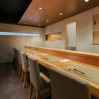 鮨ト酒肴 富かわ_2