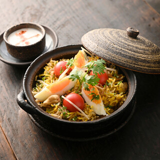 出来立てでご提供する、透明感のある爽やかなお料理