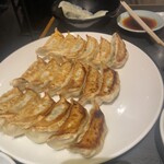 餃子の福包 新宿店 - 