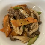 CHINESE DINING 瑞 - 牛もも肉のオイスターソース炒め