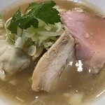 手打ち正麺 Hachimitsu - 