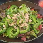 東屋慶名 - ゴーヤサラダ