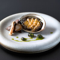 活鮑のステーキ