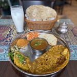 インディヤム - 