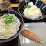 讃岐うどん めん舟 - 薬味を投入！