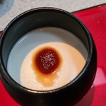 日本料理 TOBIUME - ⑭パンナコッタ 
      ややしっかりしたパンナコッタ
      胃袋が落ち着くスイーツです