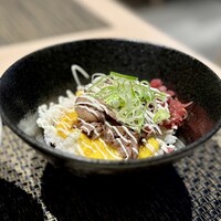 焼肉料理 牛吉日和 - 甘卵　焼肉丼 