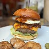 OVERWHELM HAMBURGER & BAR STAND