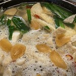 おふくろ亭 - 2024/06/25
      ホル鍋定食 大飯 600円
      ✳︎選べる小鉢 温泉玉子